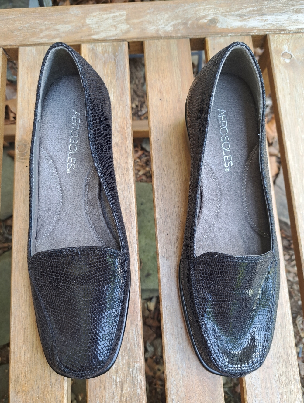 Aerosoles Black Lizard-Effect Slip-On Loafers